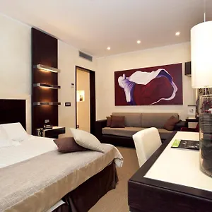 Les Fleurs Luxury House Rome